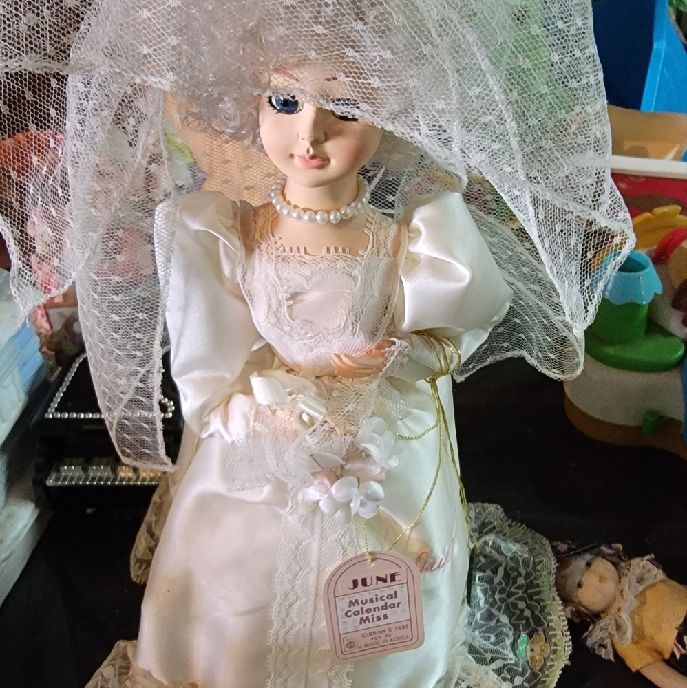 Binns June wedding music doll